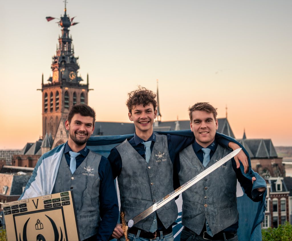 Bestuur VII